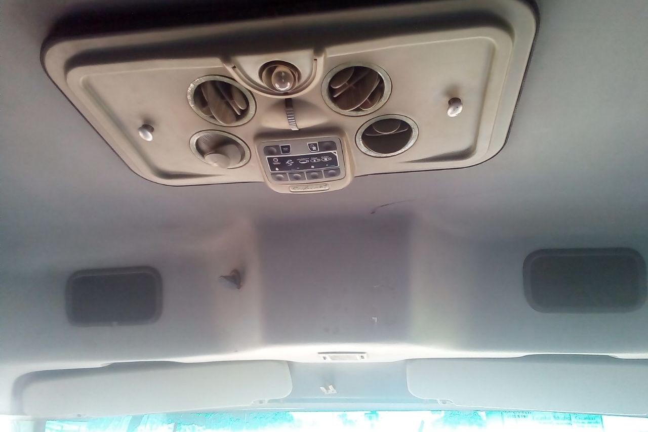 Volkswagen VW 18310 - 05/05 8