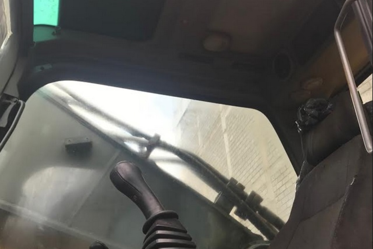 Volvo EC460 - 08/08 2