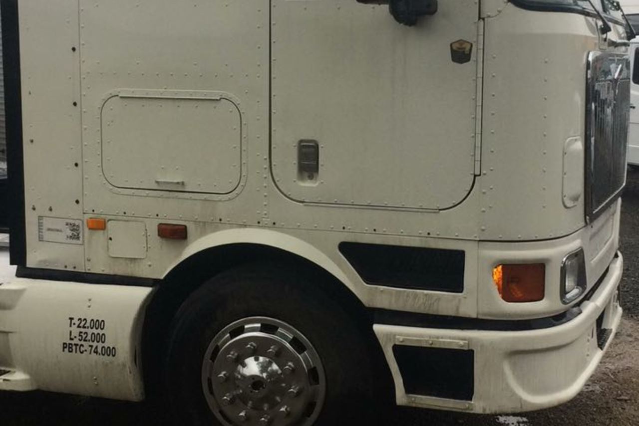 International 9800i - 11/11 2