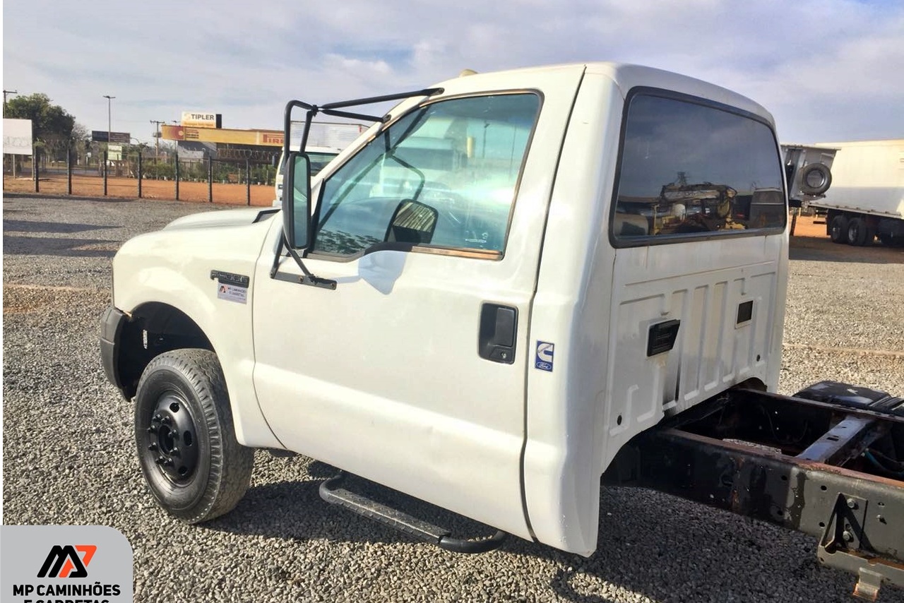 Ford F4000 - 04/04 5