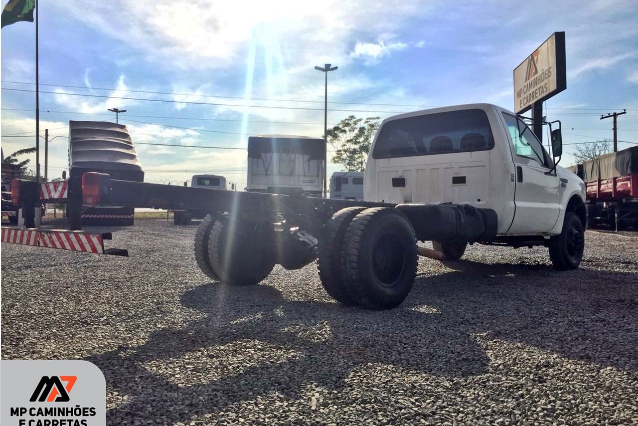 Ford F4000 - 04/04 7