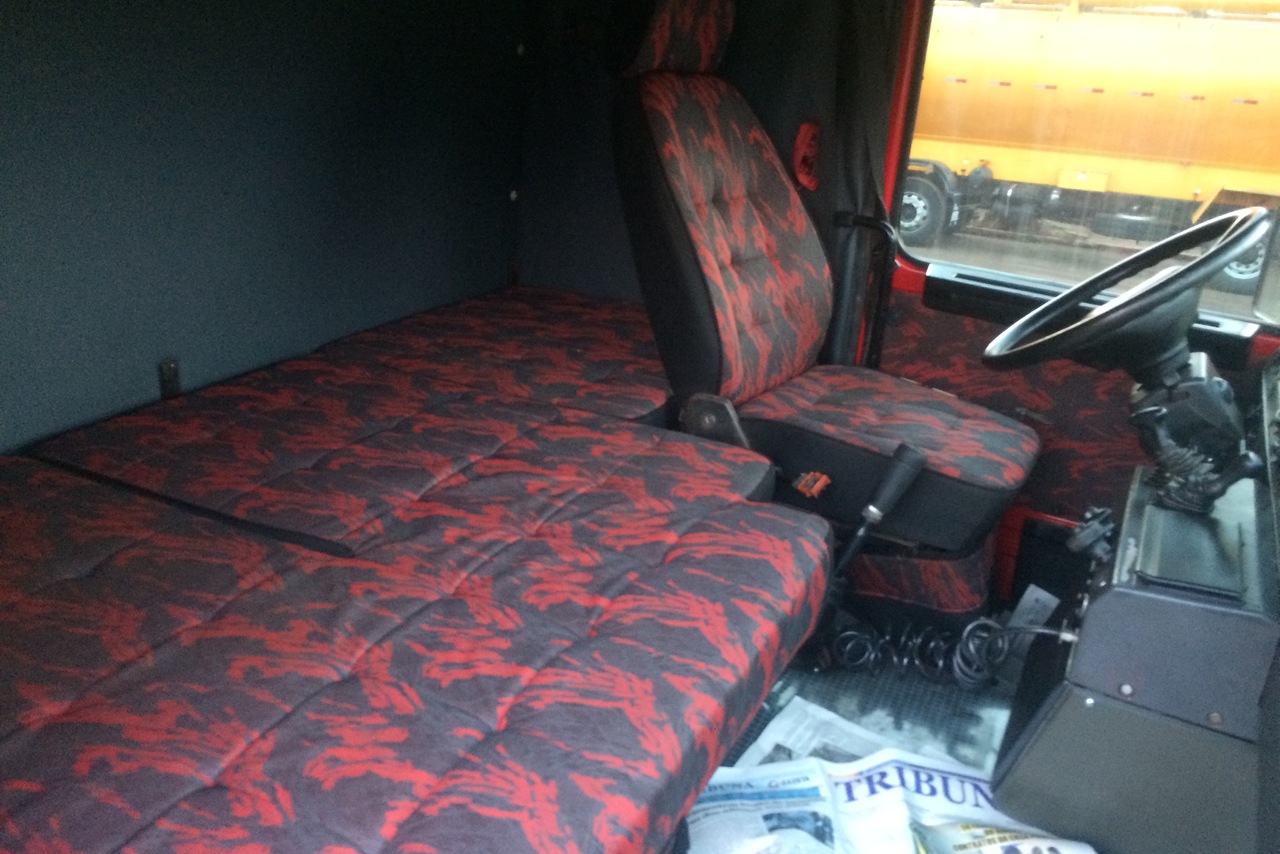 Scania 113 320 - 93/93 10