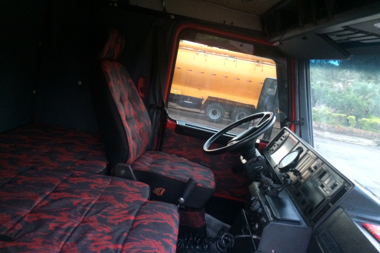 Scania 113 320 - 93/93 11