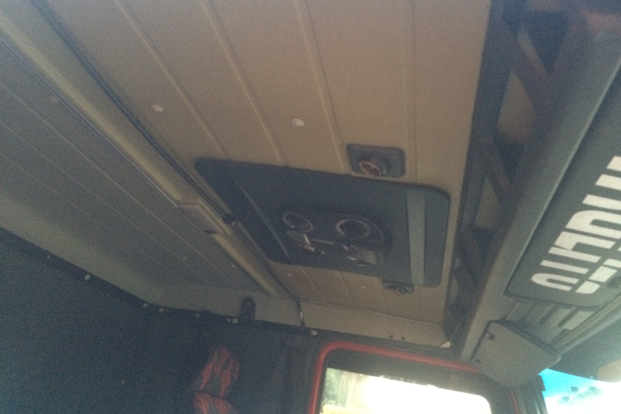 Scania 113 320 - 93/93 12