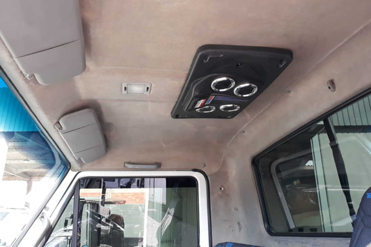 Volkswagen 8 150 - 06/06 5