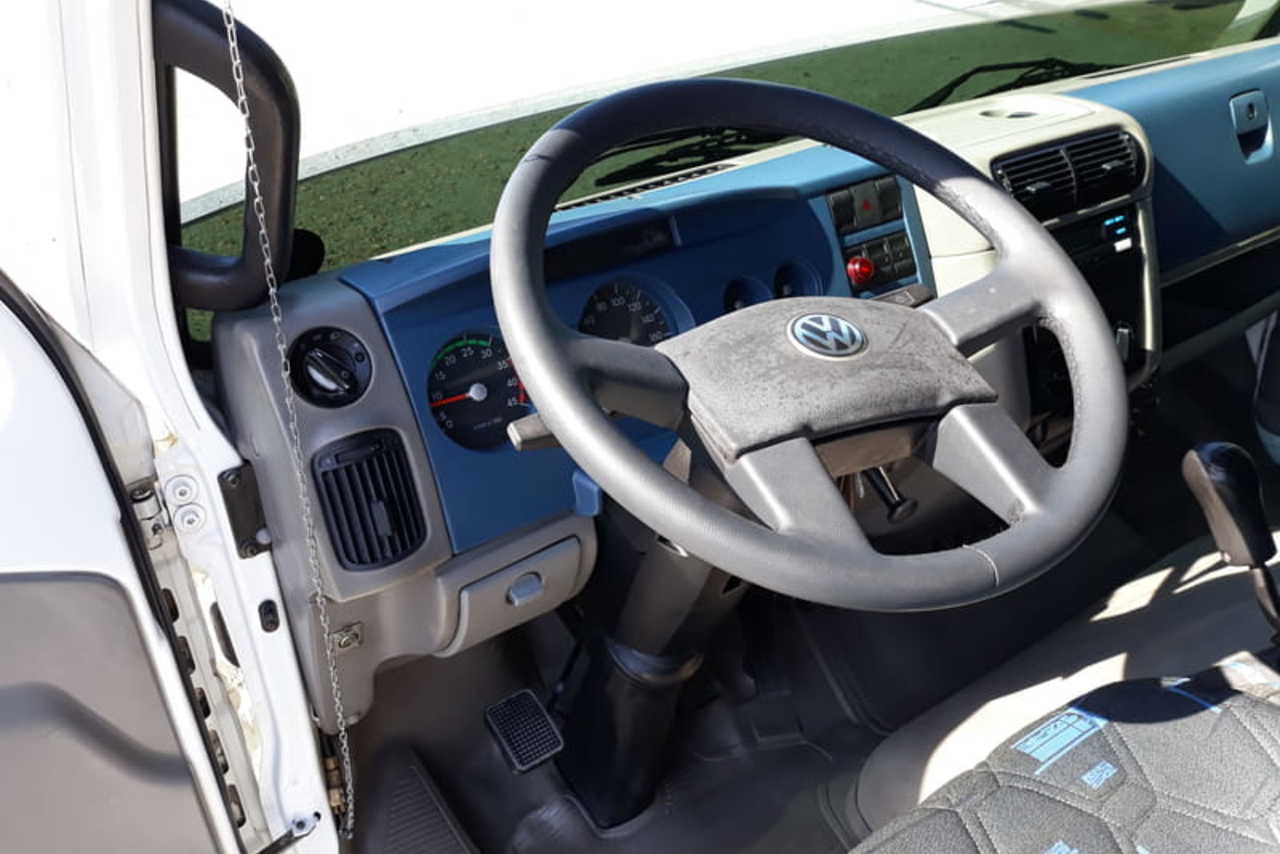 Volkswagen 8 150 - 06/06 6
