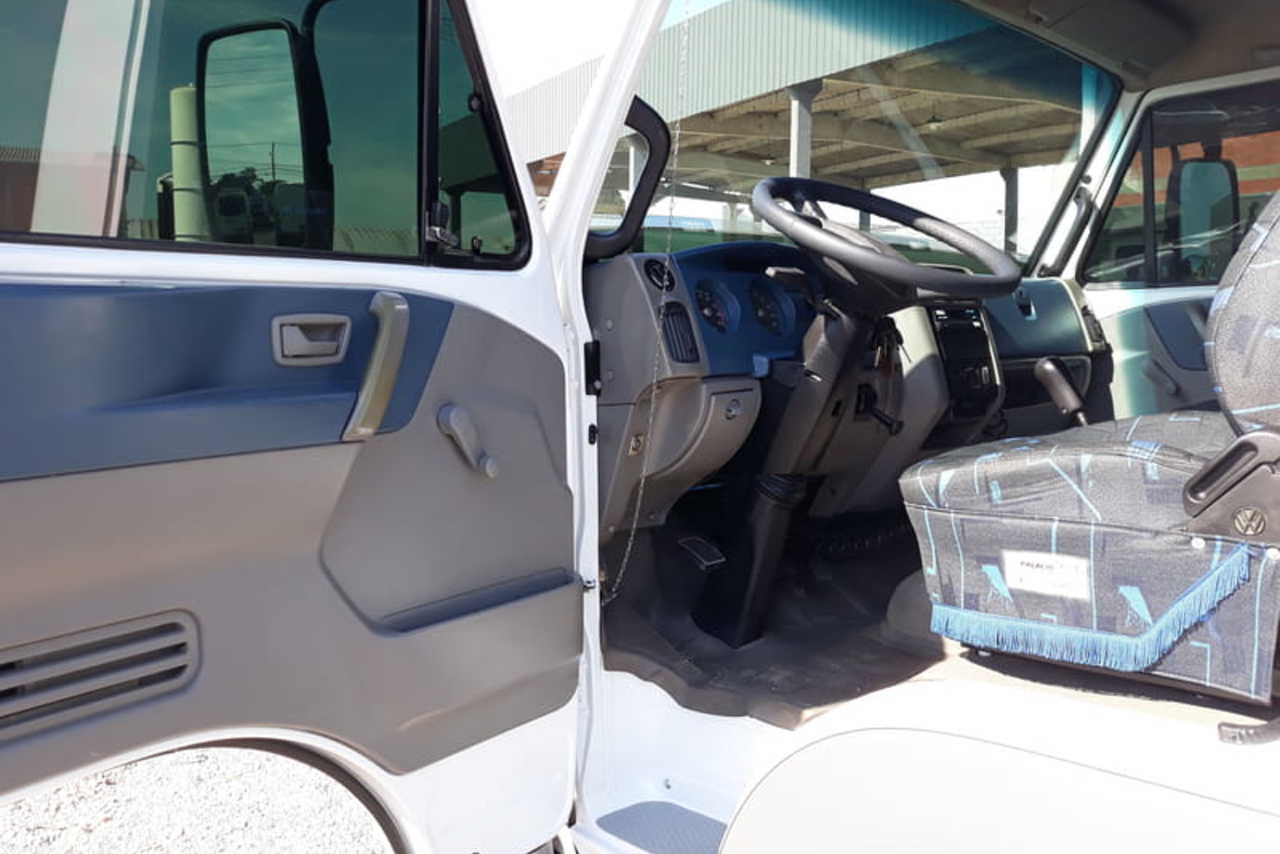 Volkswagen 8 150 - 06/06 12