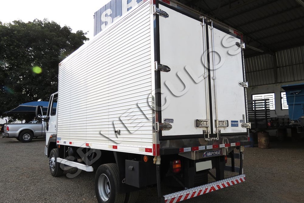 Ford Cargo1119 - 14/15 10