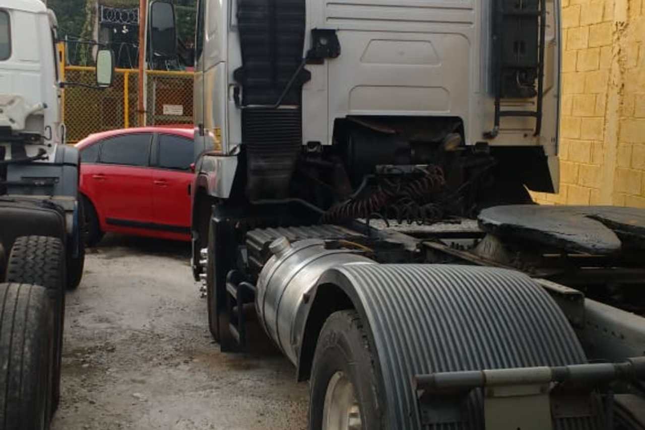 Volvo FH 380 - 04/04 3