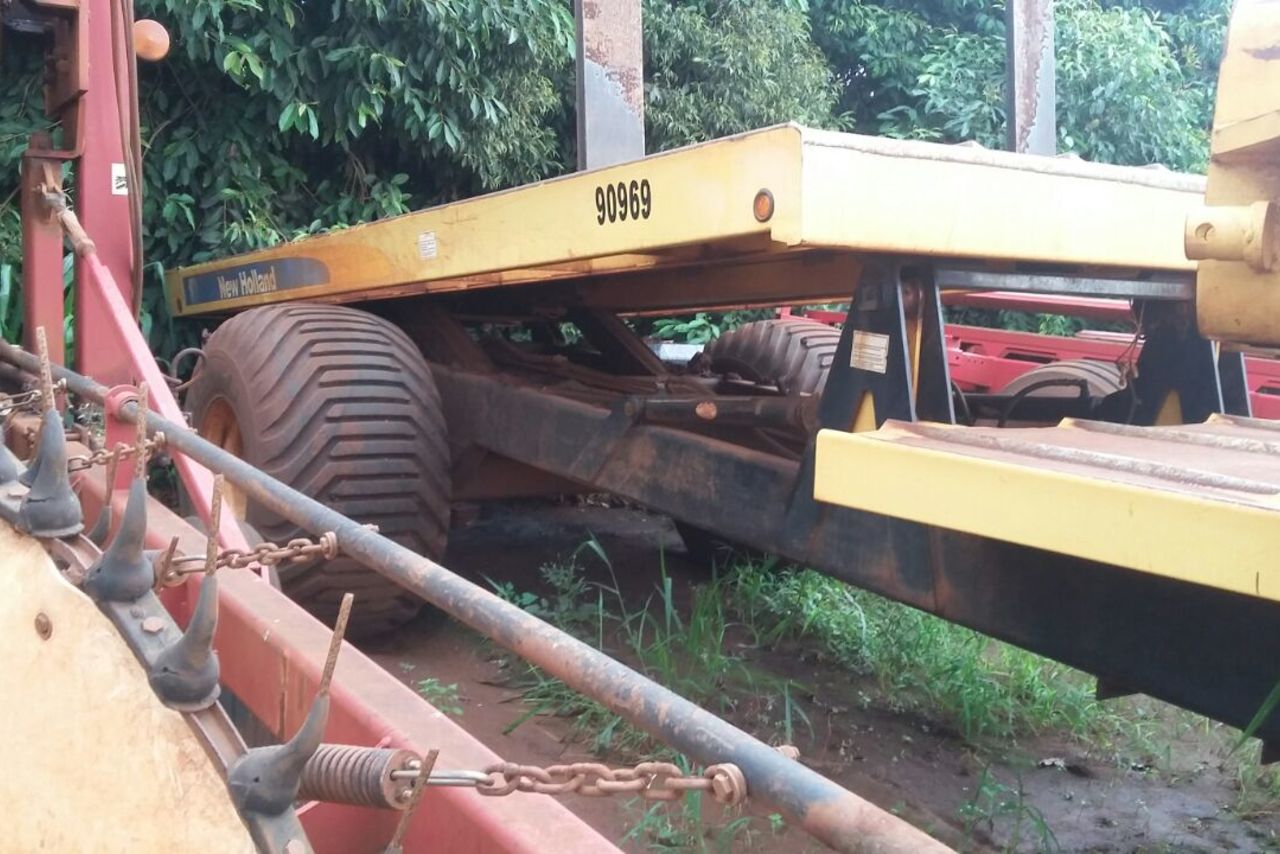 New Holland Diversos - 13/13 7