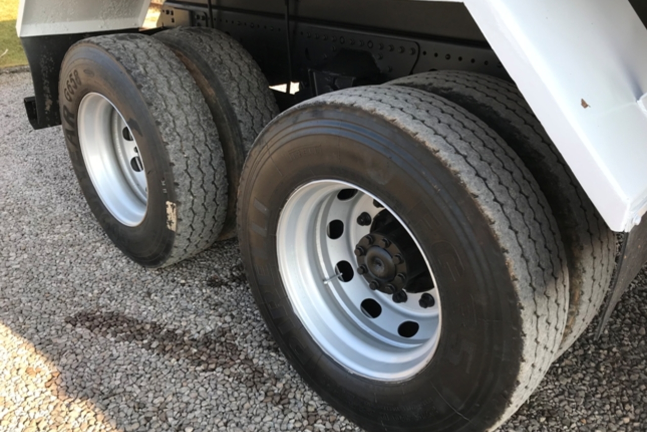 Mercedes Benz Atego 2425 - 08/09 4