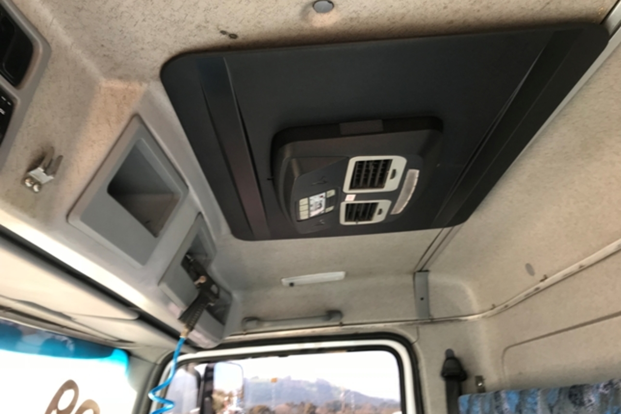 Mercedes Benz Atego 2425 - 08/09 10