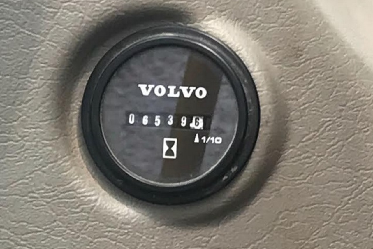 Volvo EC220 - 14/14 3