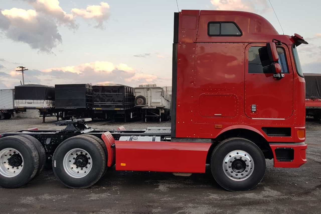 International 9800 - 13/14 9