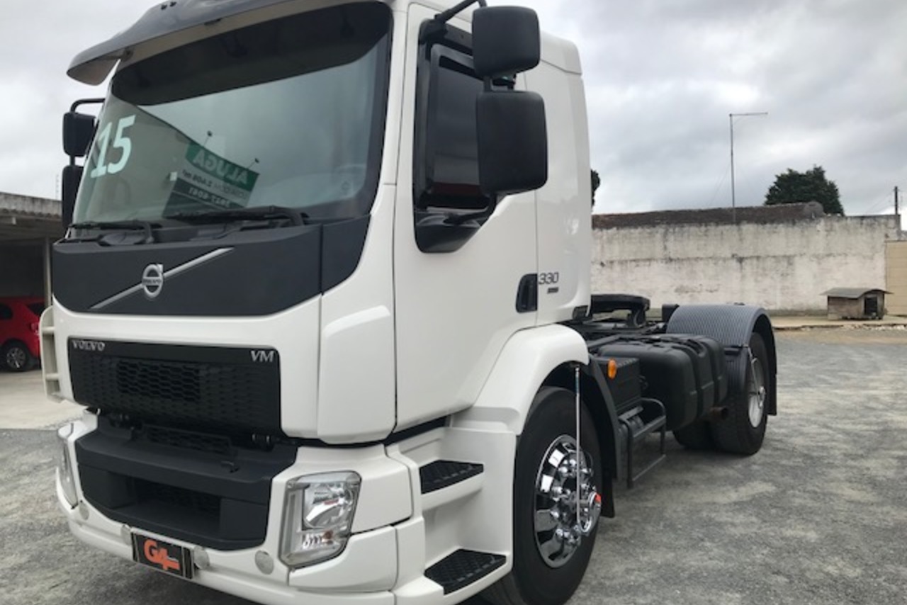 Volvo VM 330 - 15/15 4