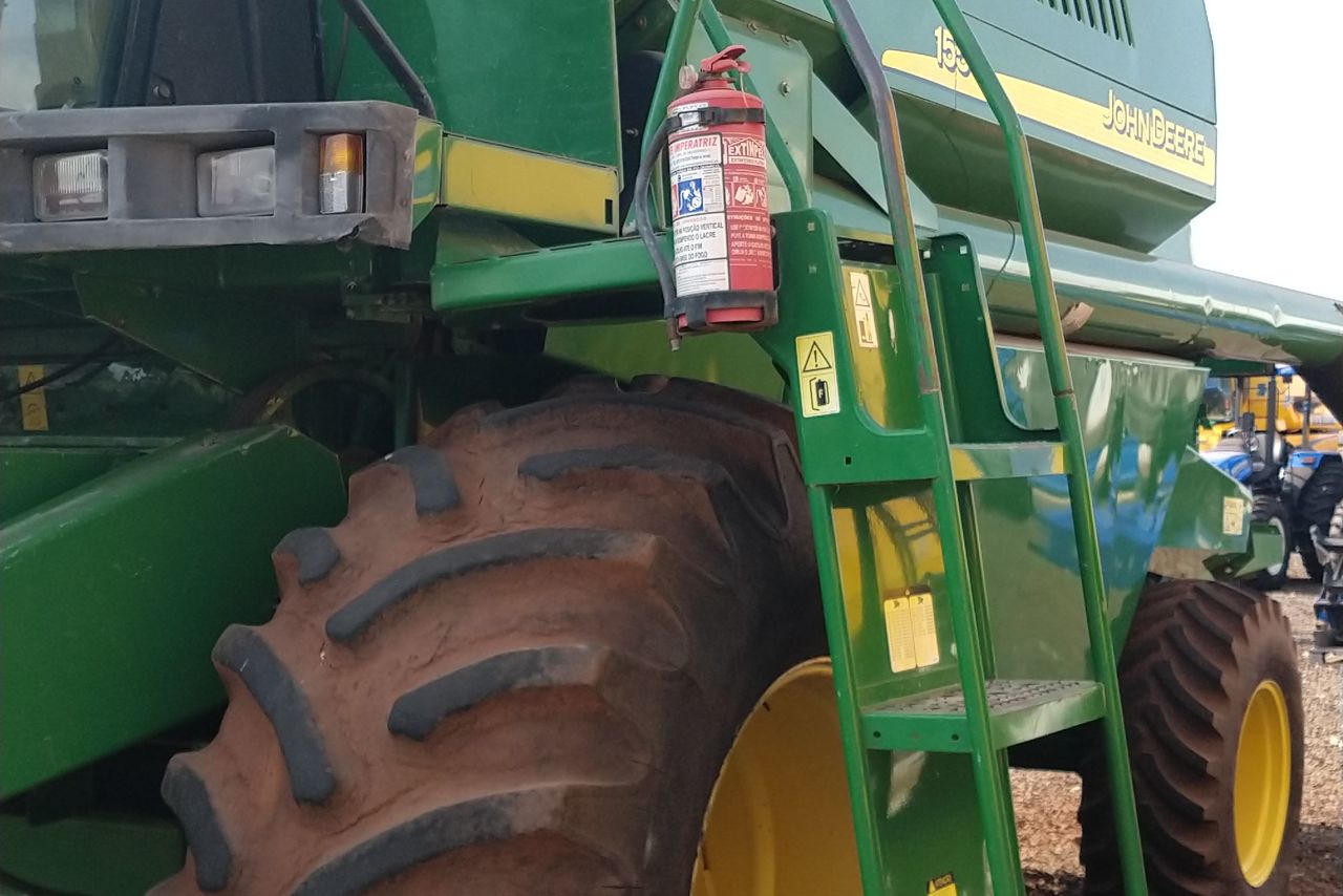 John Deere 1550 - 09/09 3