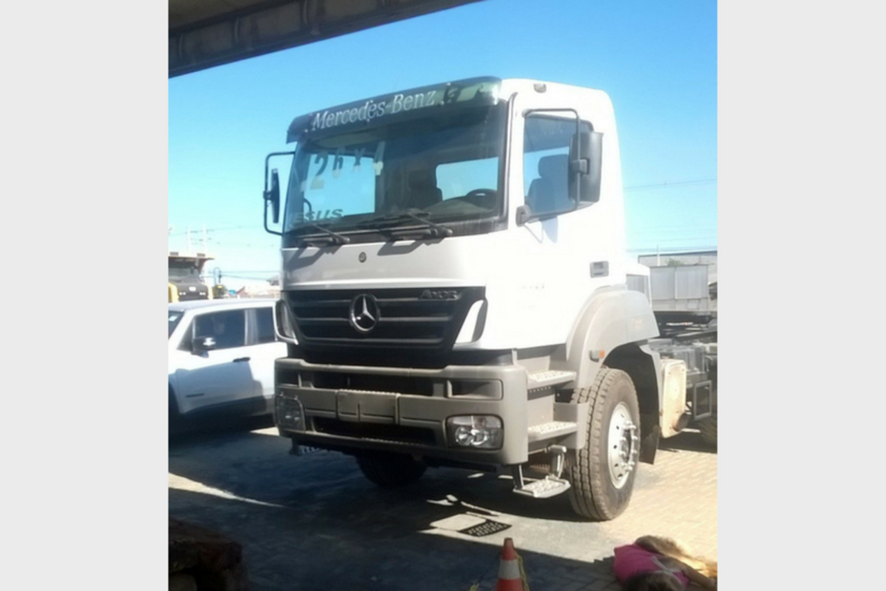Mercedes Benz Axor 3344 - 11 2