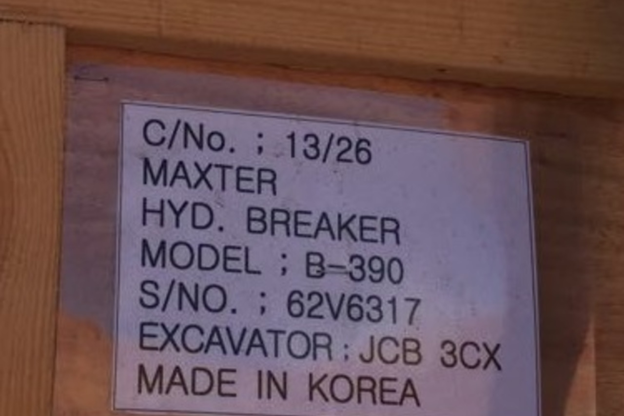 JCB HM380 - 0 5
