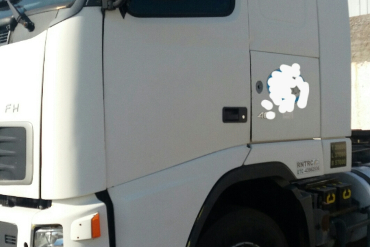 Volvo FH12 400 - 06/07 3