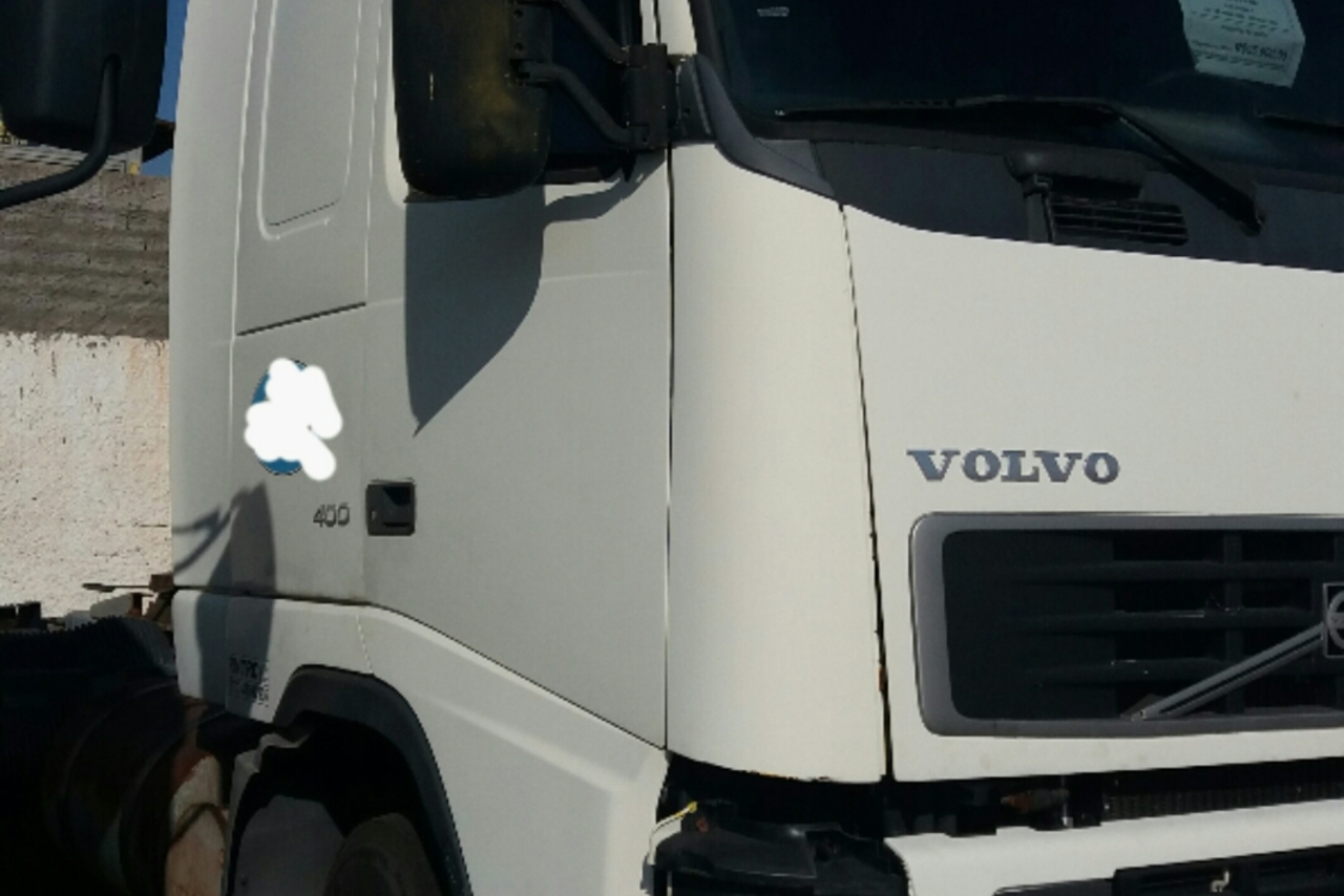 Volvo FH12 400 - 06/07 9