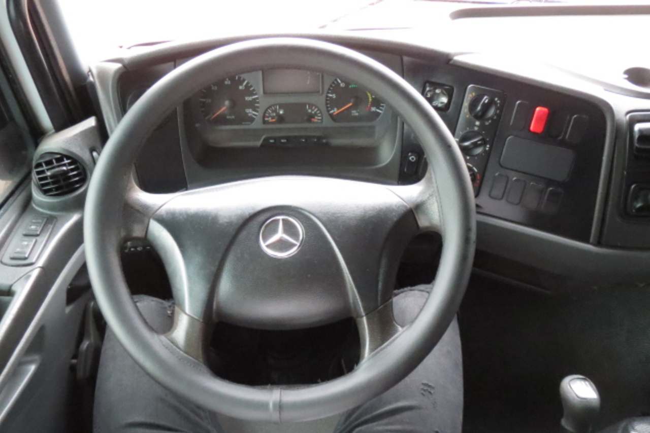 Mercedes Benz MB 1418 - 07/07 20