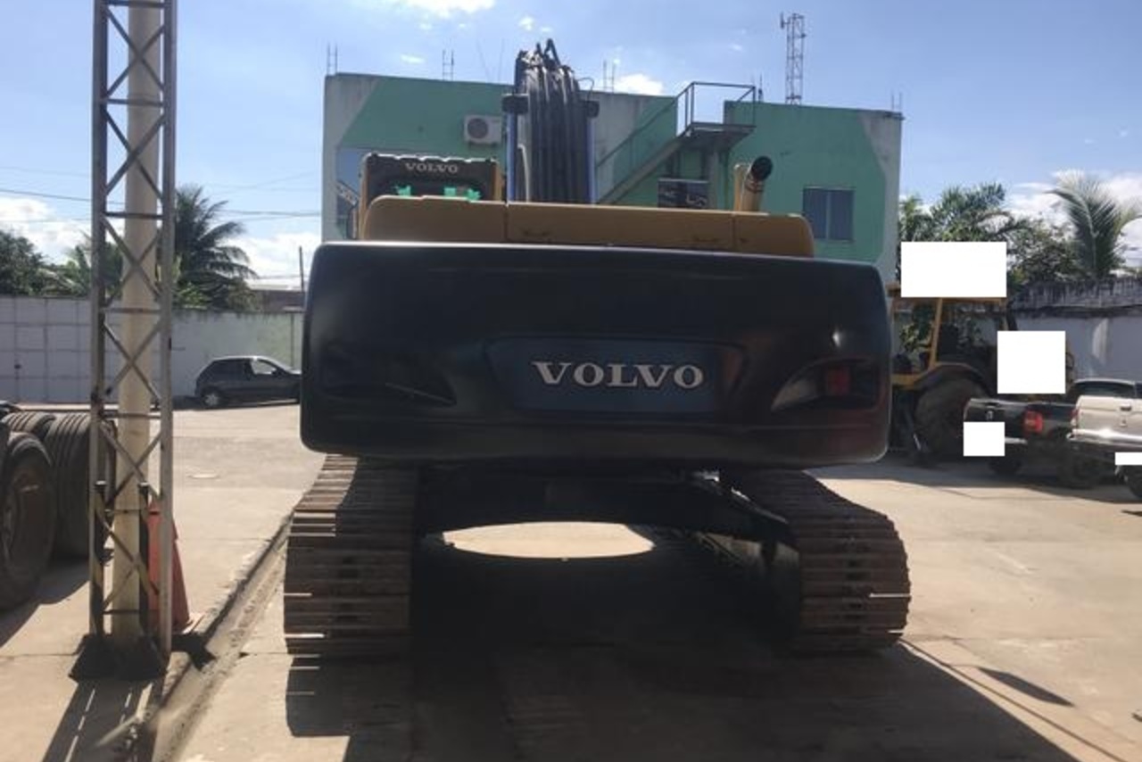 Volvo EC240 - 05/05 3