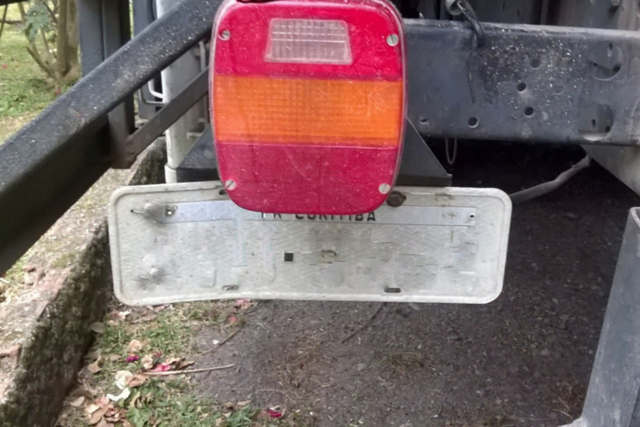 Ford Cargo1517 - 10 12