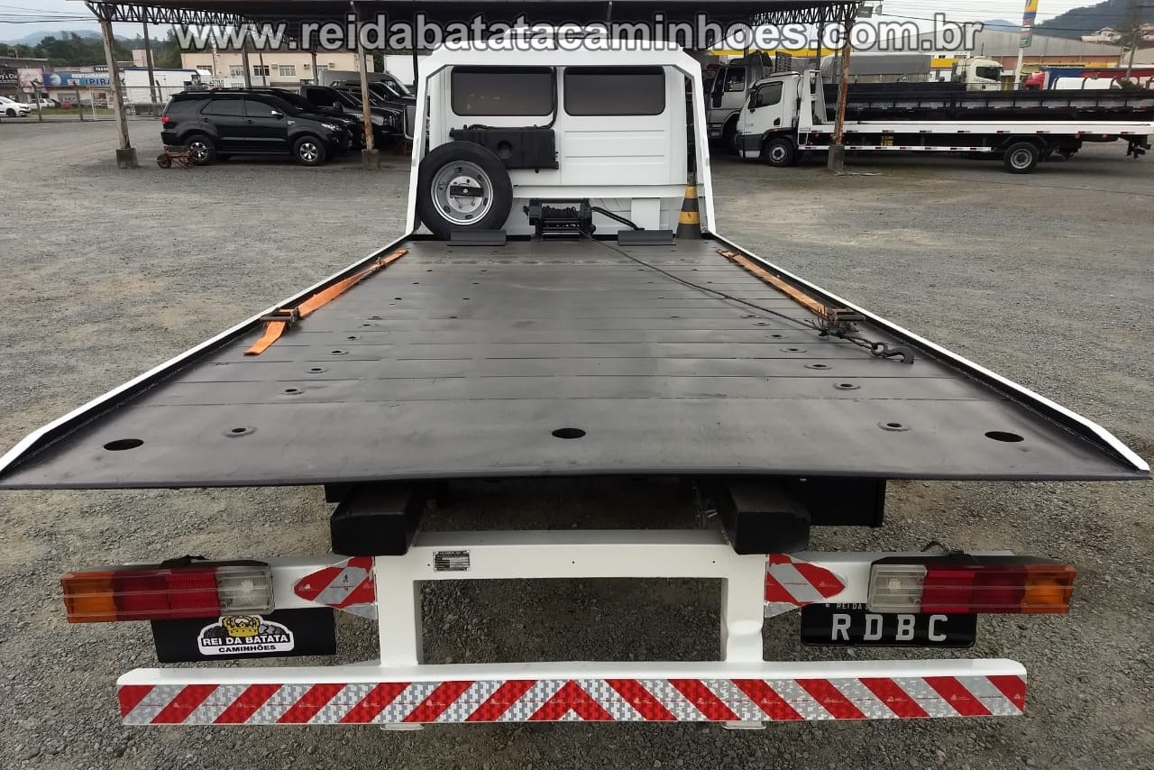 Mercedes Benz MB 710 - 04/04 6