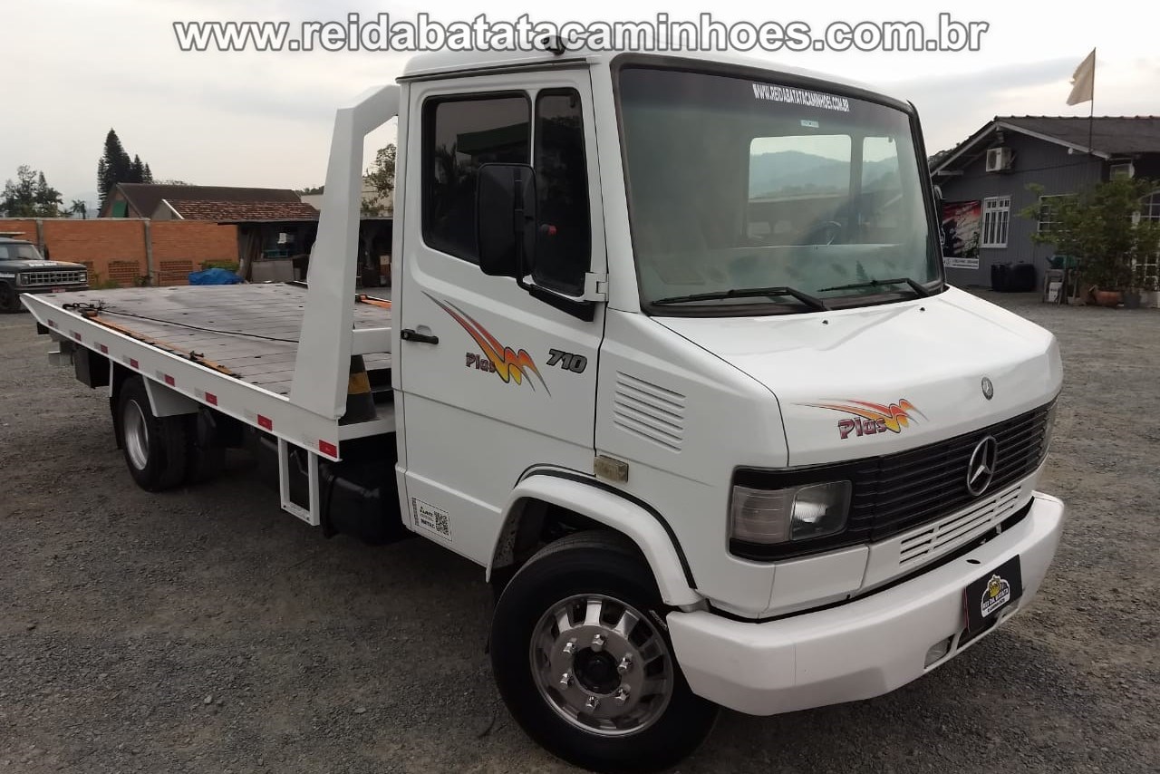 Mercedes Benz MB 710 - 04/04 8