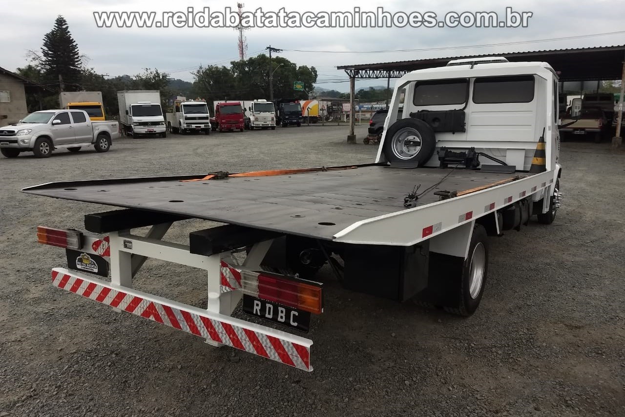 Mercedes Benz MB 710 - 04/04 10