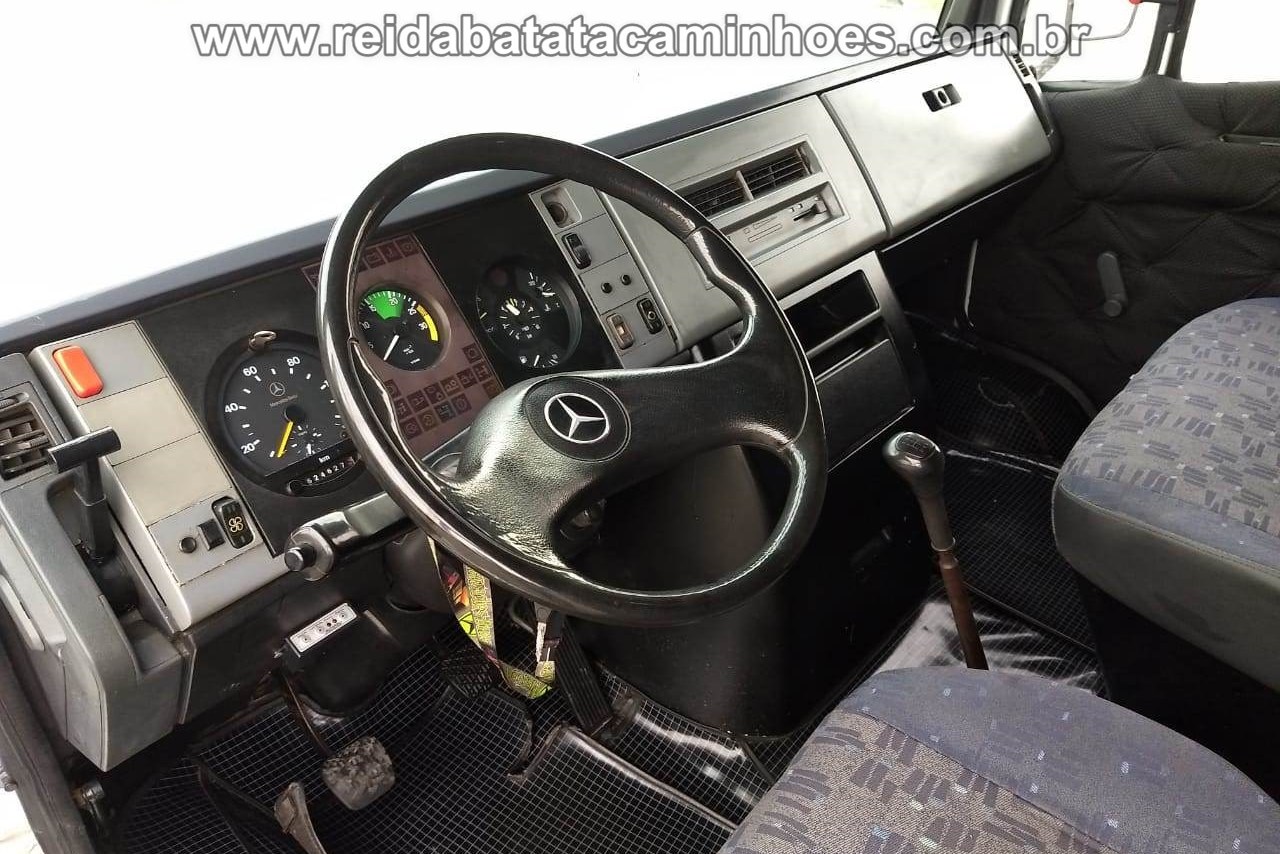 Mercedes Benz MB 710 - 04/04 13
