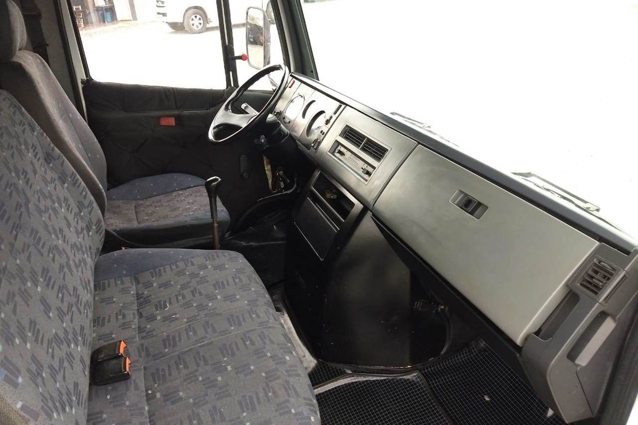 Mercedes Benz MB 710 - 04/04 29