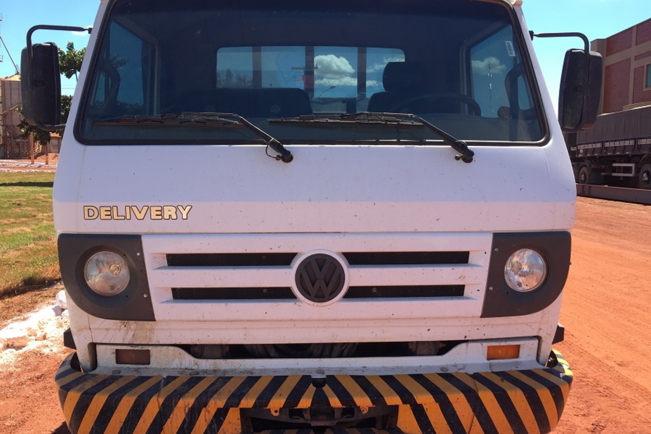 Volkswagen 8 150 - 09/09 5