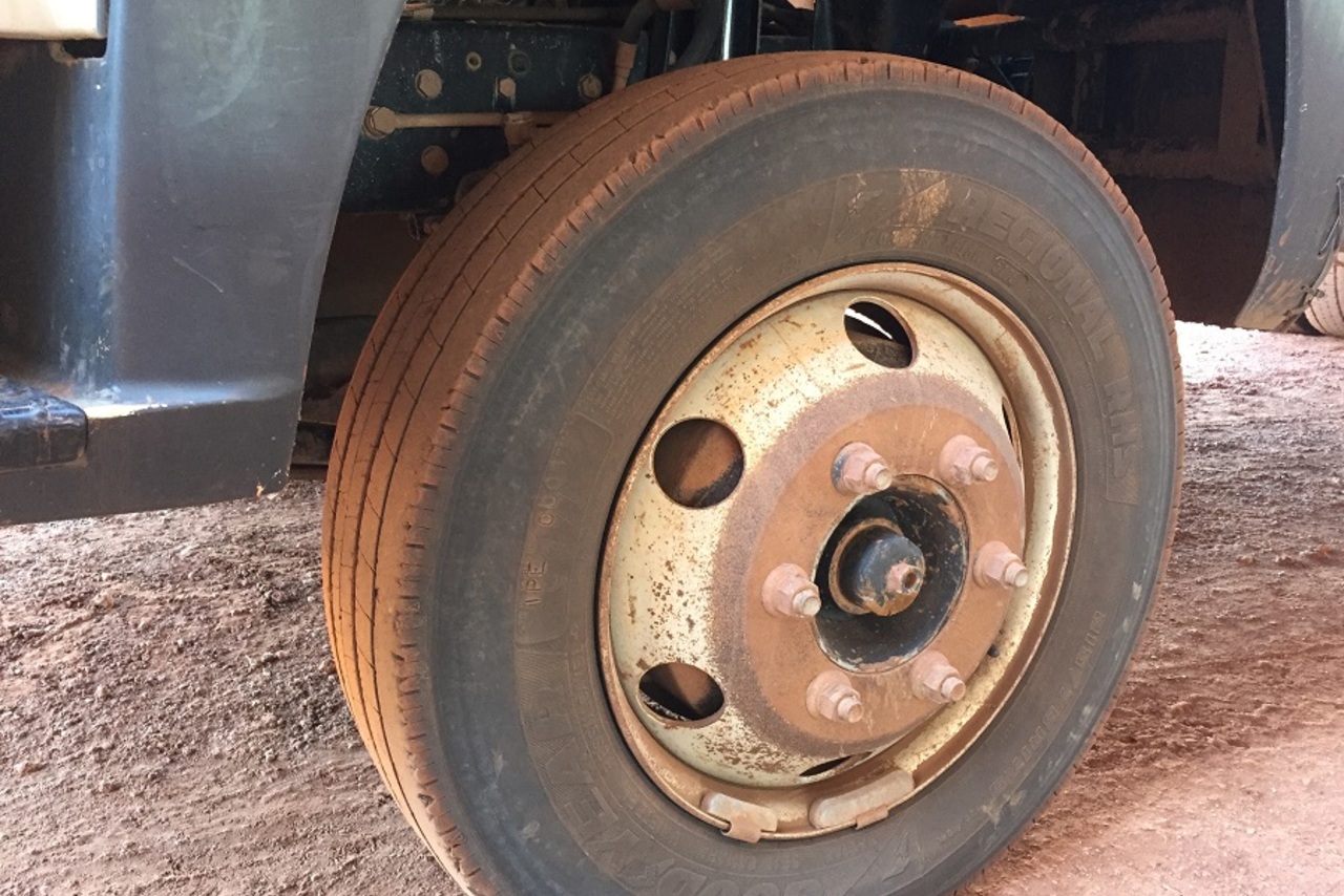 Volkswagen 8 150 - 08/08 3