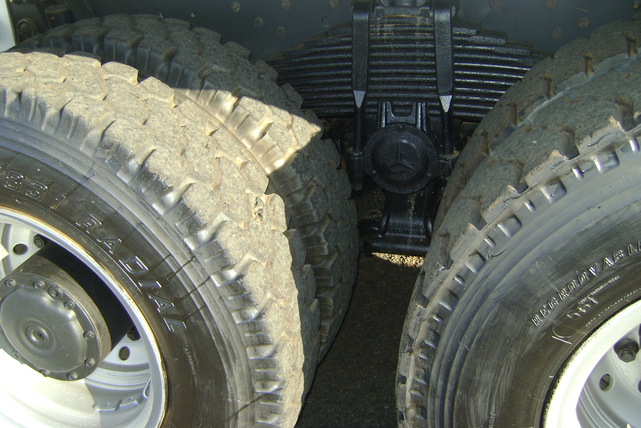 Mercedes Benz Axor 2831 - 13/13 12