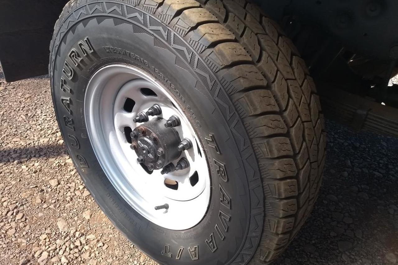 Ford F350 - 02/02 12