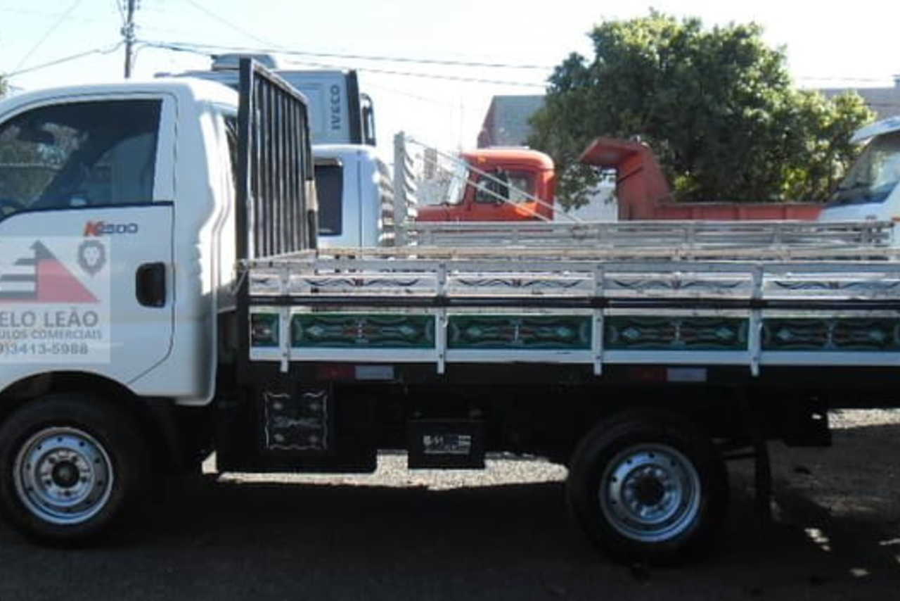 KIA Bongo K-2500 - 12/13 12