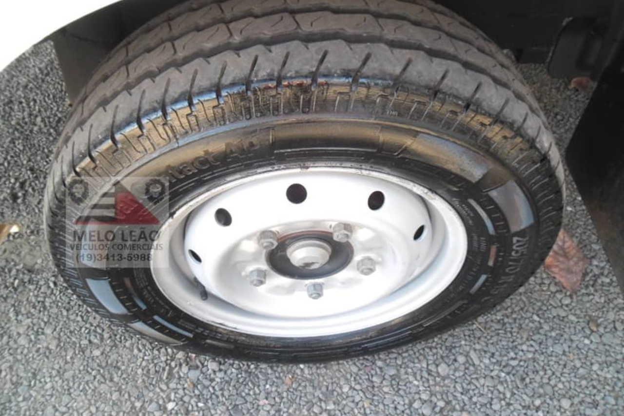 KIA Bongo K-2500 - 12/13 13
