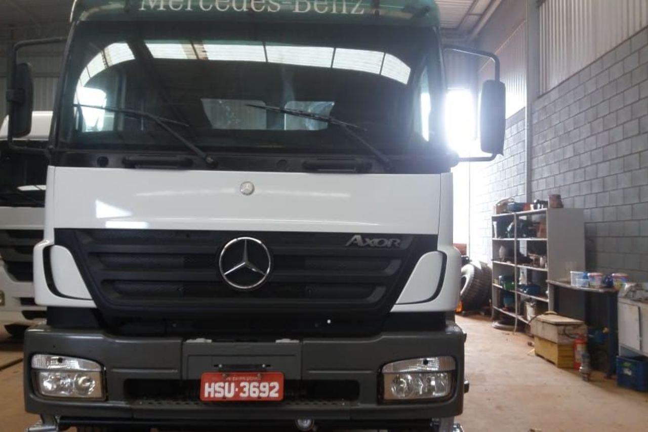 Mercedes Benz Axor 2831 - 09/09 6