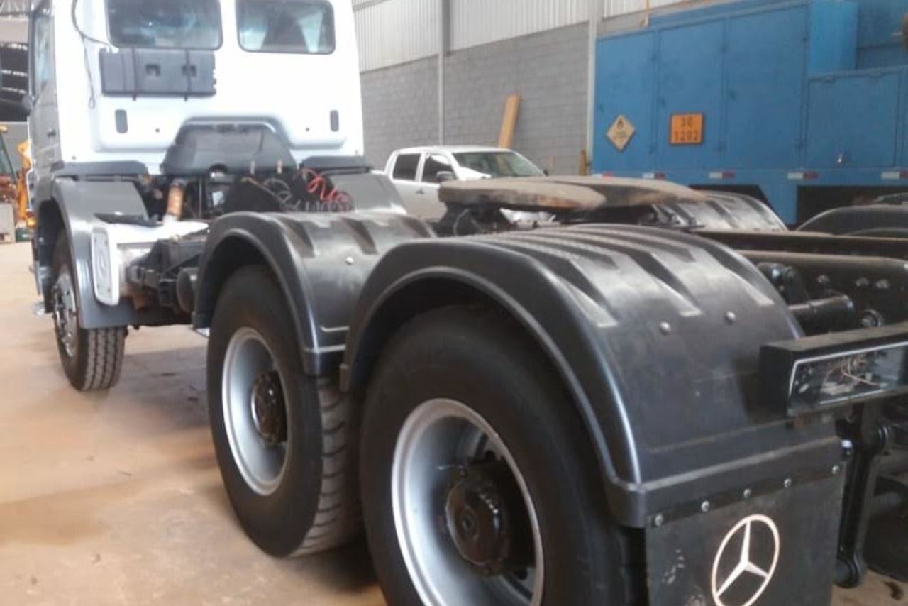 Mercedes Benz Axor 2831 - 09/09 8