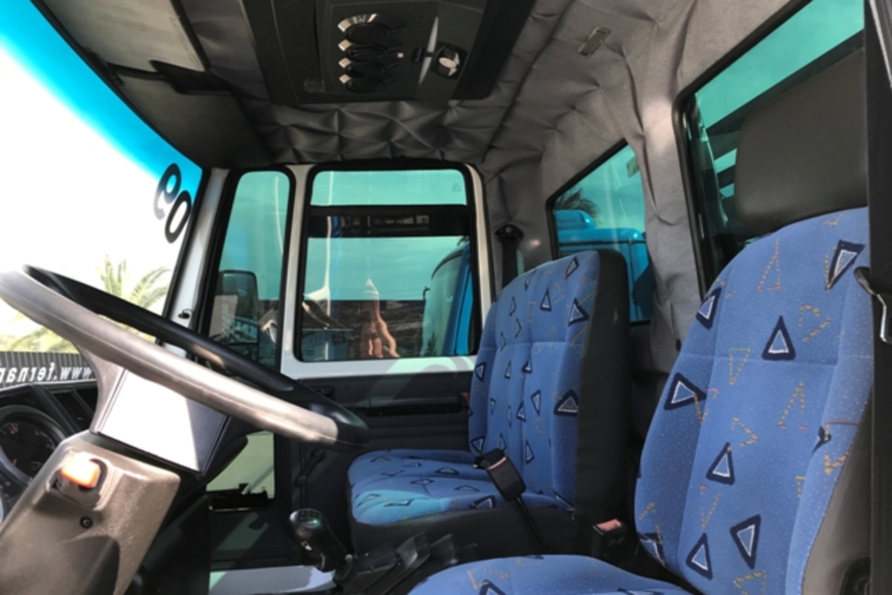 Ford Cargo1517 - 08/09 11