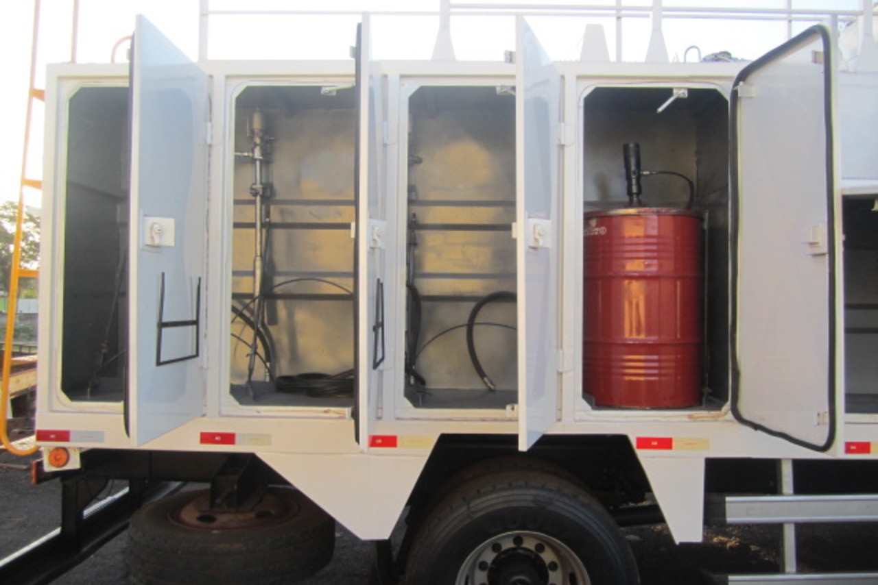 Mercedes Benz MB 1718 - 09/09 18
