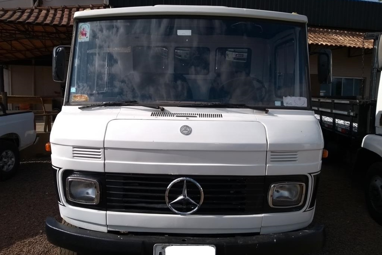 Mercedes Benz MB 608 - 80/80 3