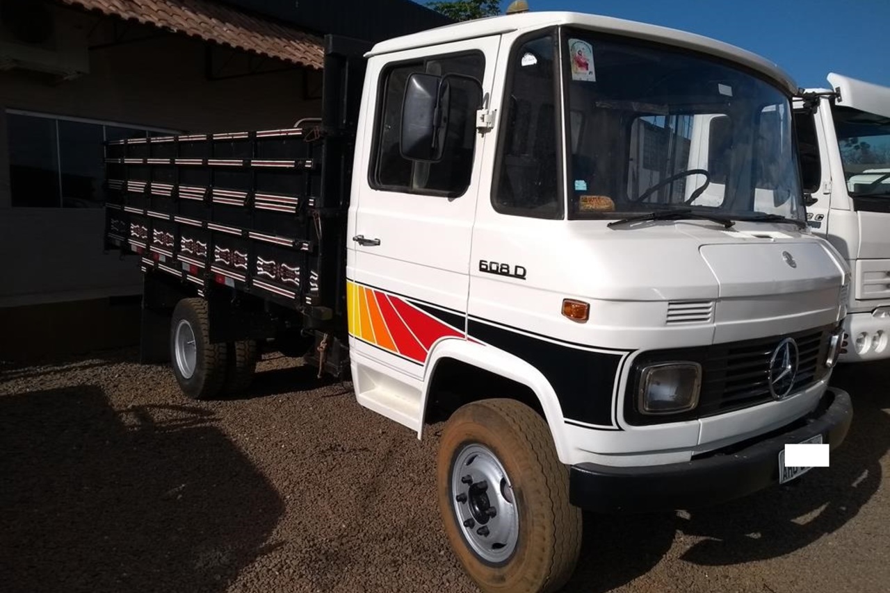 Mercedes Benz MB 608 - 80/80 5