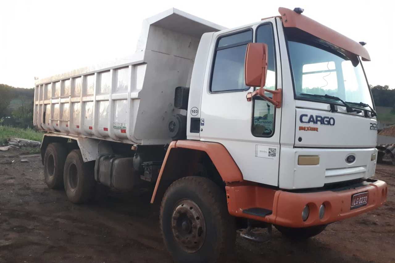 Ford Cargo 2626 - 03/03 5
