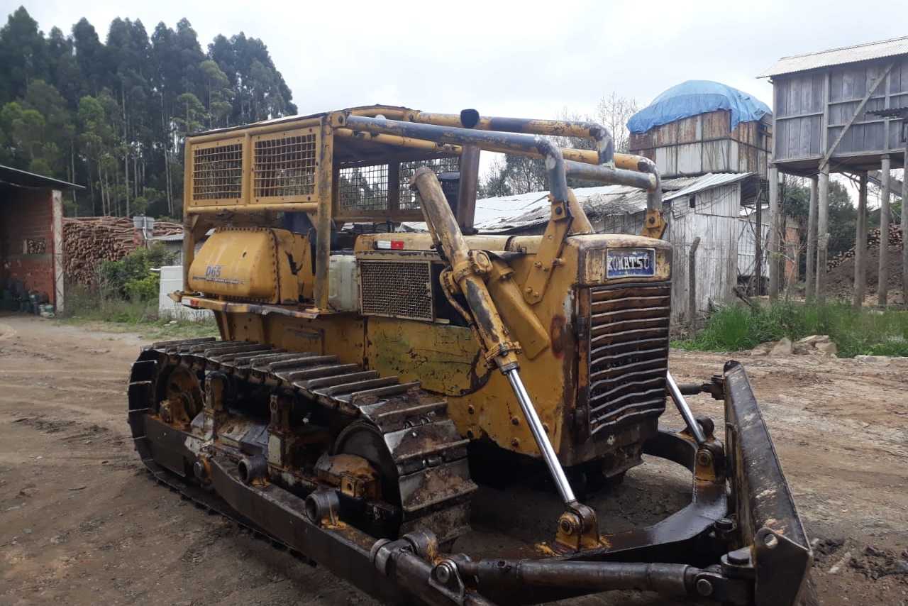 Komatsu D65 - 82/82 5