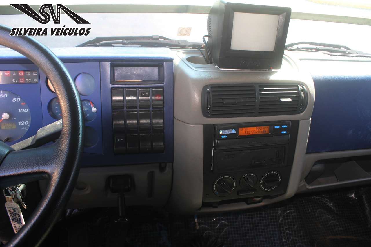 Volkswagen 8 150 - 03/04 12