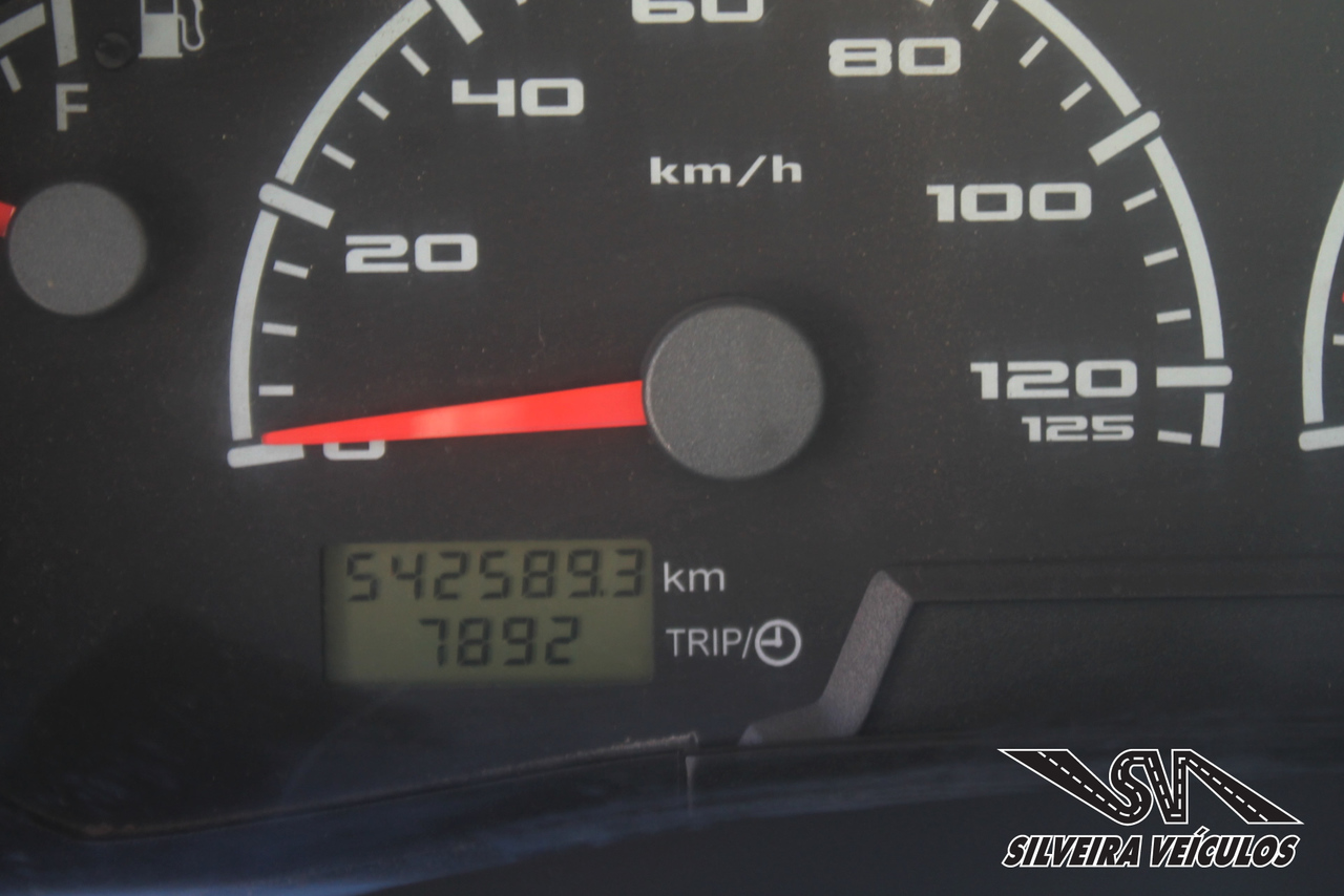 Ford F4000 - 09/09 9