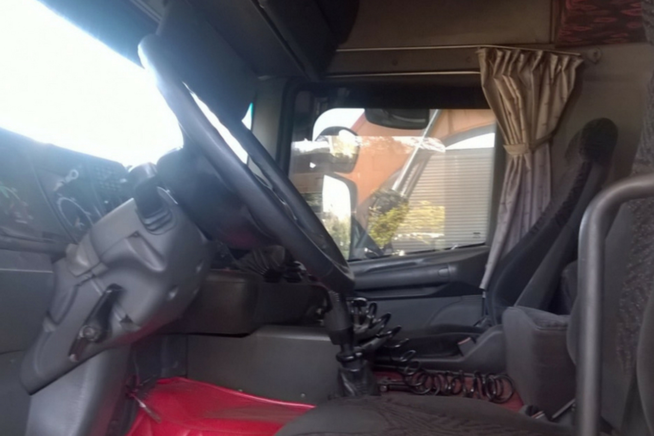 Scania 124 400 - 04 7