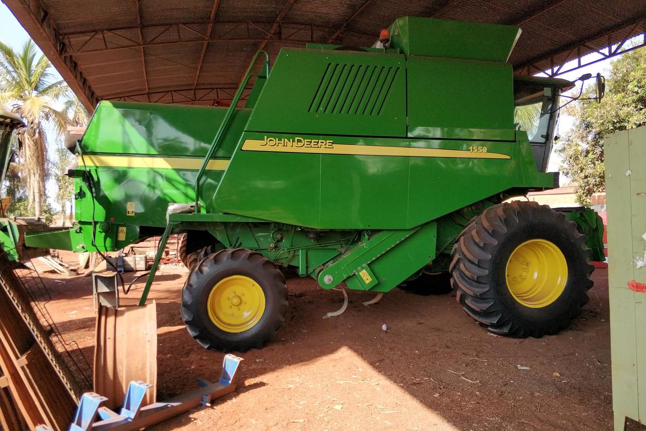 John Deere 1550 -  3